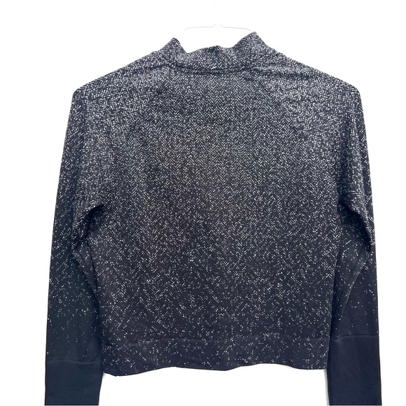 Lululemon rest less quarter zip shirt long sleeve 8 - Picture 3 of 5